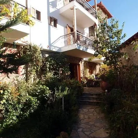 Arhontiko Affittacamere Psarades